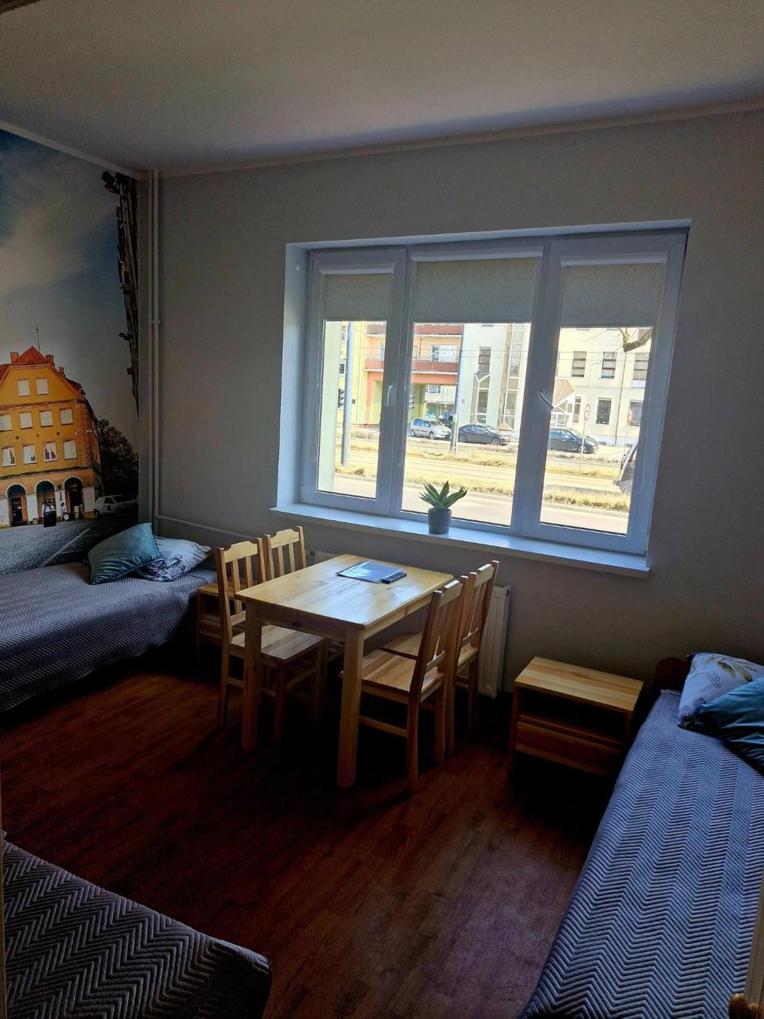 Auberge de jeunesse Szkolne Schronisko Mlodziezowe W Olsztynie à Olsztyn  Extérieur photo
