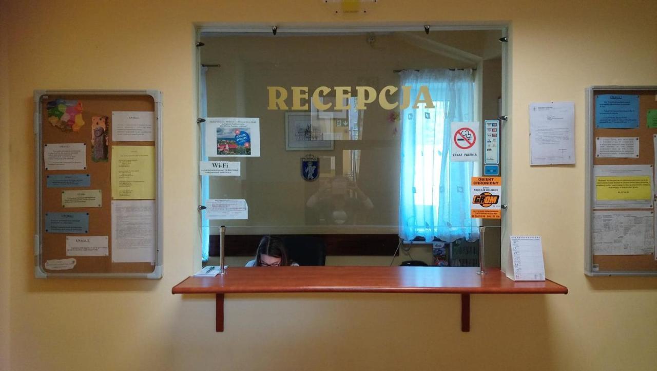 Auberge de jeunesse Szkolne Schronisko Mlodziezowe W Olsztynie à Olsztyn  Extérieur photo